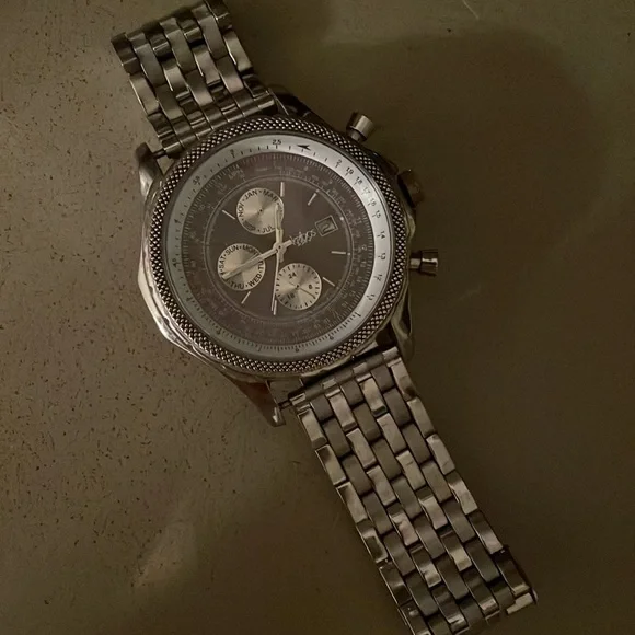 Akribos XXIV Men’s Multifunction Watch - Picture 3 of 4